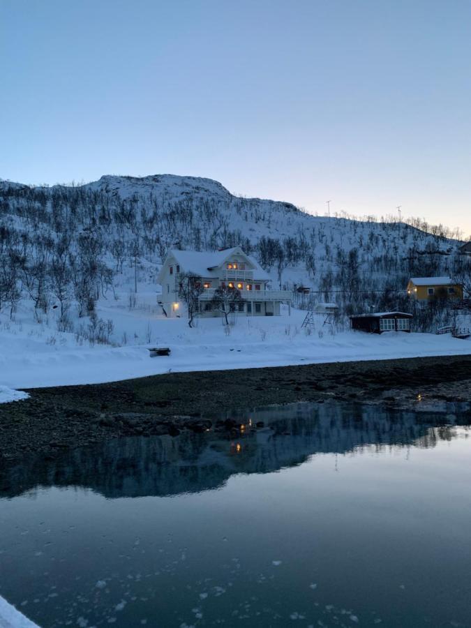 Kvaloya Apartment By The Sea Tromsø Exterior foto